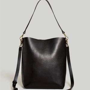 The Transport Bucket Bag